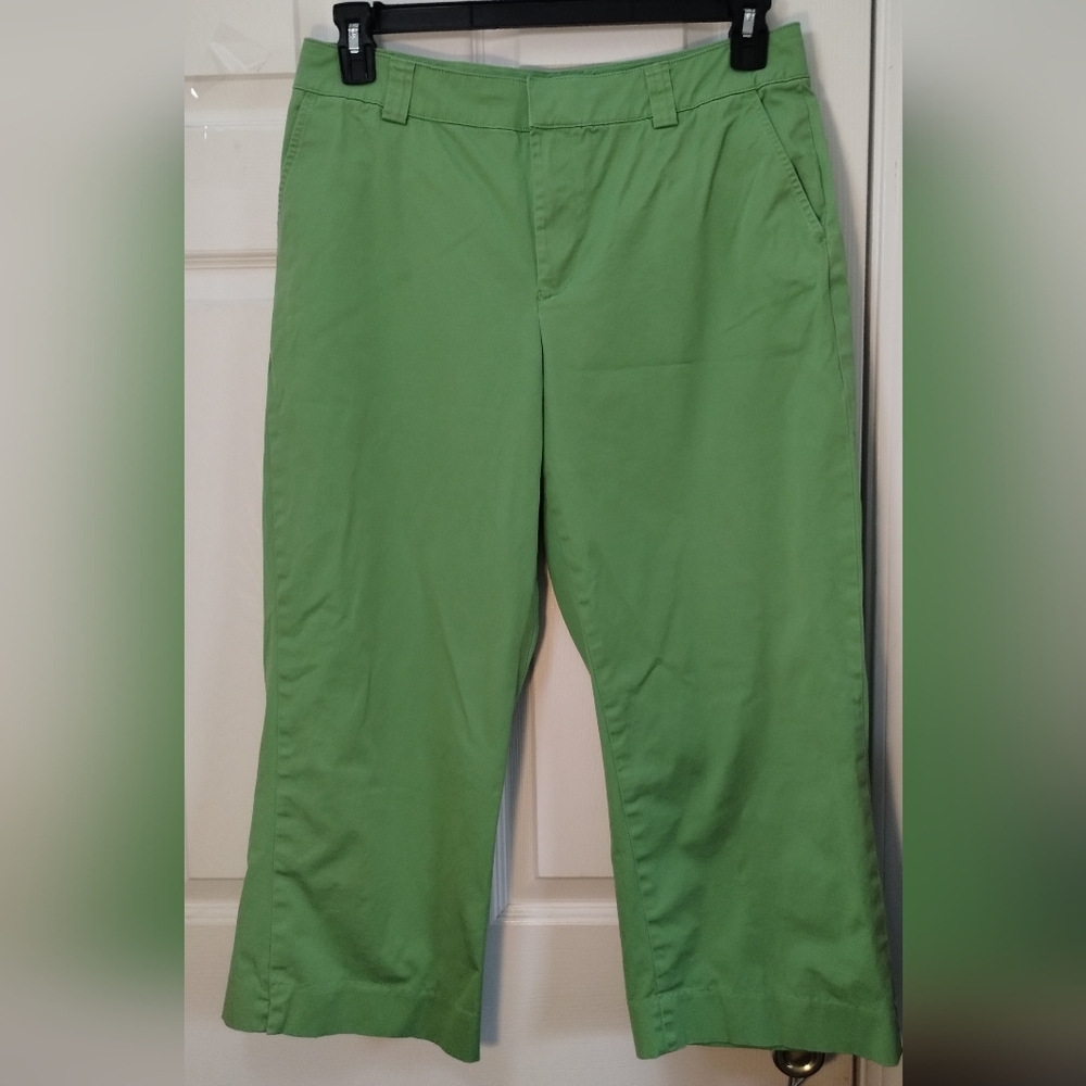Women's Coldwater Creek Green Capris